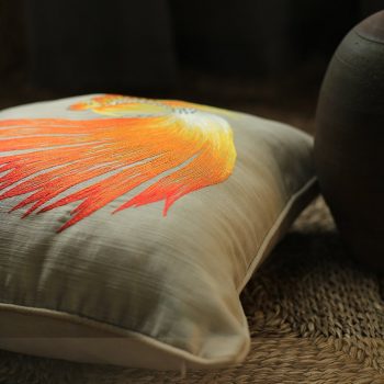 Gối thêu tay hình con cá - Gối sofa cao cấp