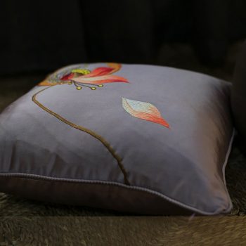 Gối thêu hoa sen - Gối thêu cao cấp