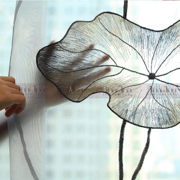 Mẫu rèm thêu cao cấp: Vườn sen