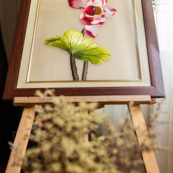 Tranh thêu hoa sen - Tranh thêu Bình Minh