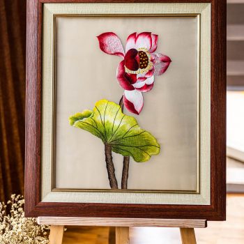 Tranh thêu hoa sen - Tranh thêu Bình Minh