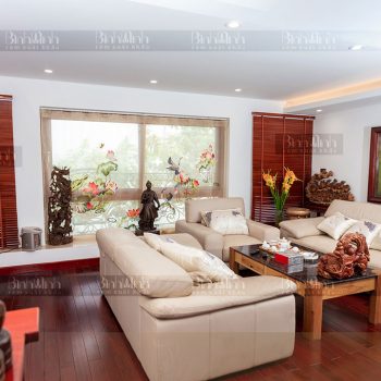 Cách lựa chọn rèm vải sang trọng, tinh tế cho phòng khách gia đình