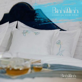 Bộ chăn ga gối thêu hoa sen