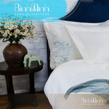 Bộ chăn ga gối thêu hoa sen