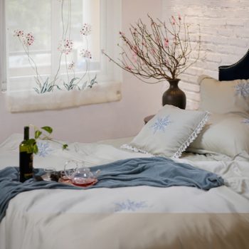 Bộ chăn ga gối thêu cao cấp Tencel lụa