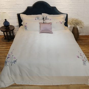 Bộ chăn ga gối thêu Tencel cao cấp - "Chạm"