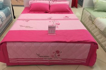 Chăn ga gối đệm Sông Hồng