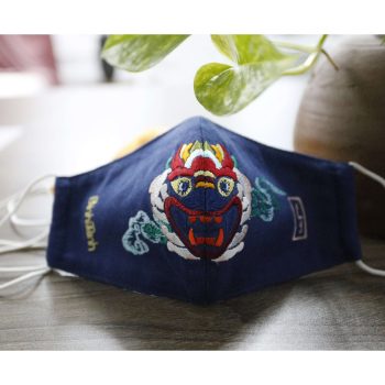 Khẩu trang thời trang thêu Tứ Linh: Mẫu "Ly"
